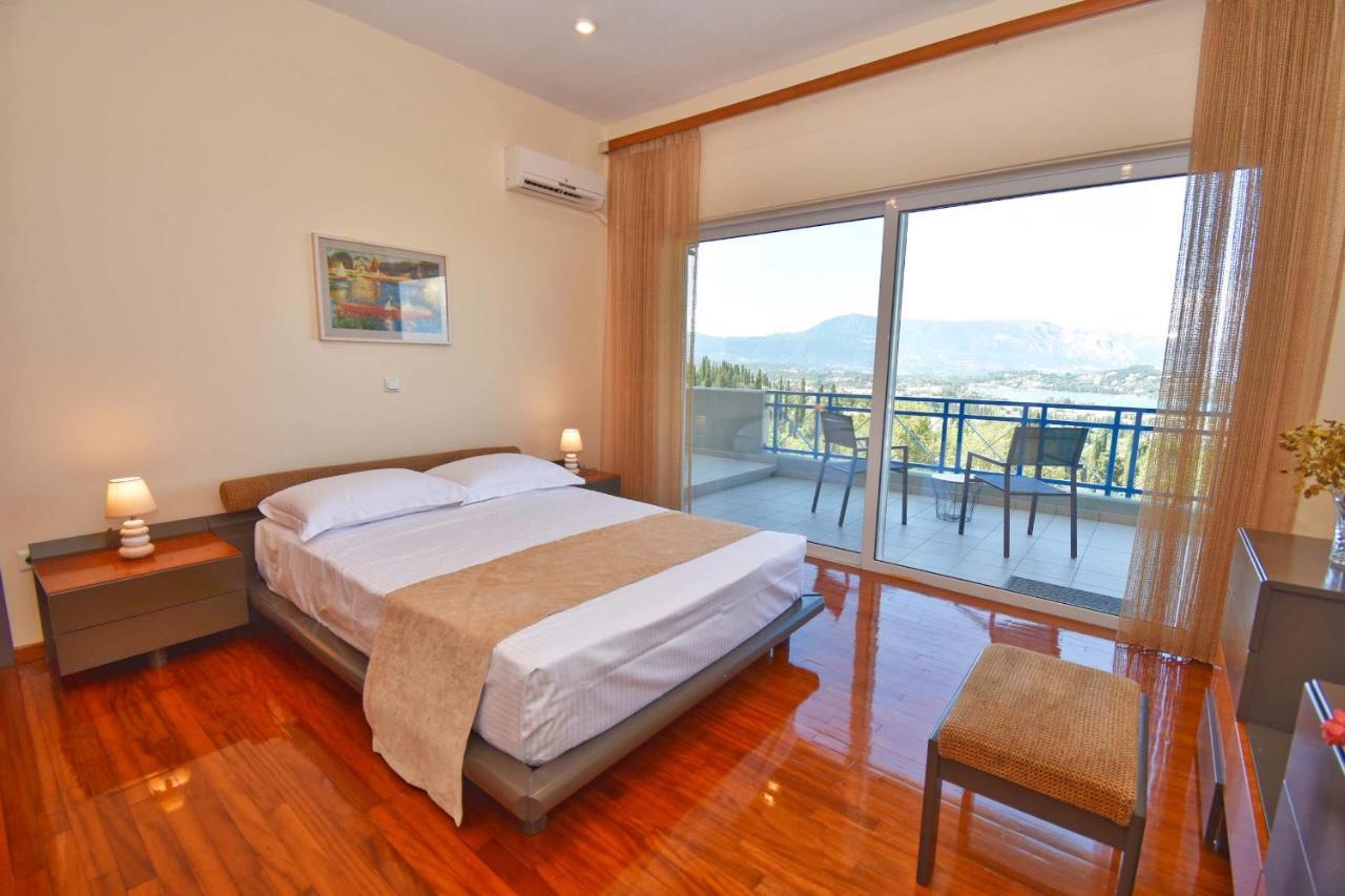 Villa Julie Christie - Pool - Amazing Seaview