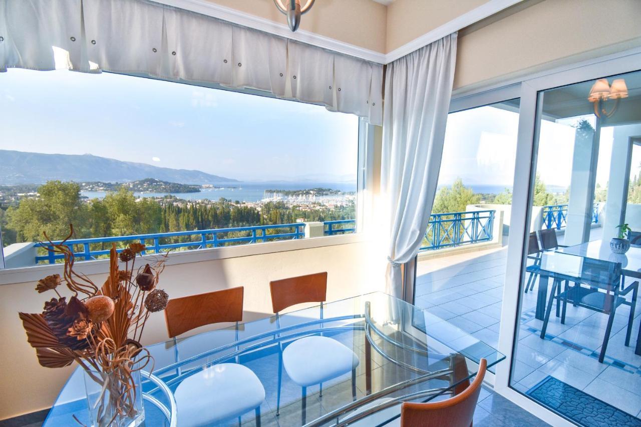Julie Christie - Pool - Amazing Seaview Villa Kontokali