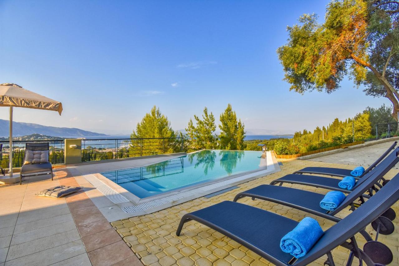 Julie Christie - Pool - Amazing Seaview Kontokali