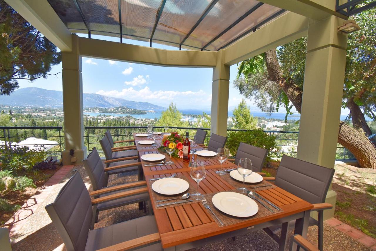 Julie Christie - Pool - Amazing Seaview Villa *